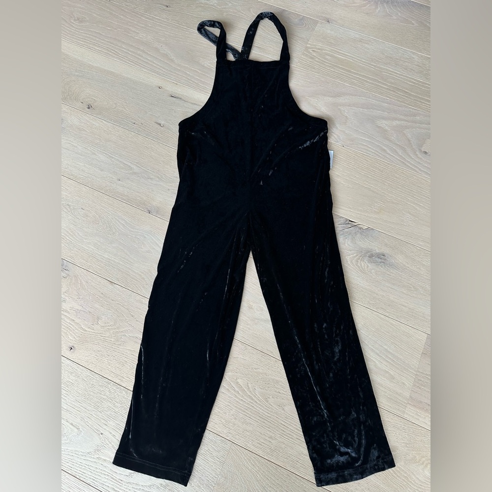 Urban Outfitters Black Velvet Jumpsuit - Picture 1 of 3